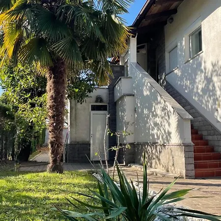 Madonca & Restaurant 3* נובה גוריקה