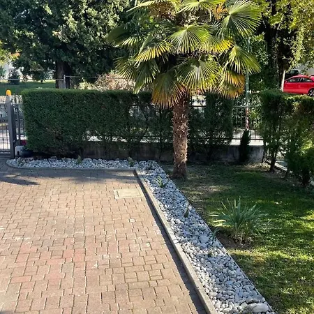 Madonca & Restaurant 3*