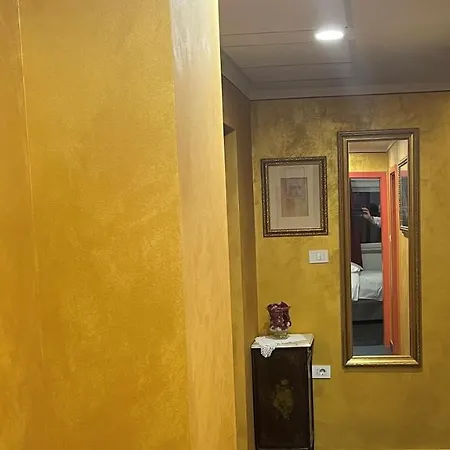 Madonca & Restaurant فندق