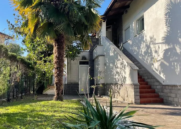 Madonca & Restaurant 3* نوفا جوريكا