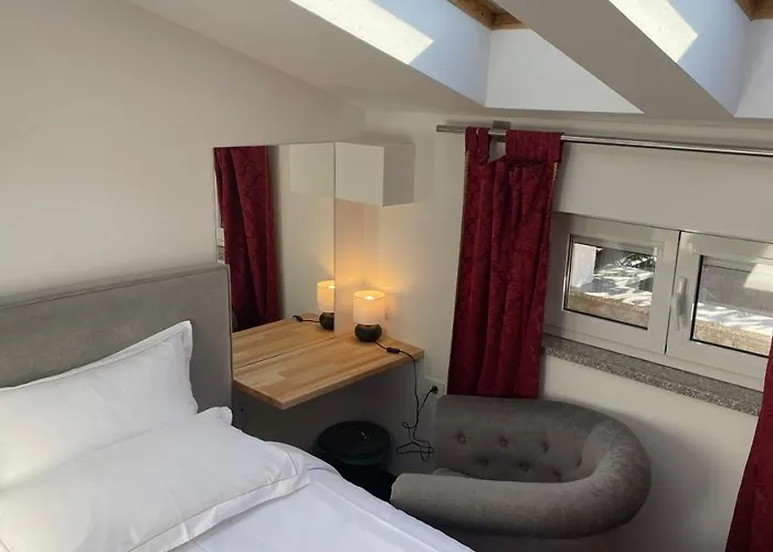 Madonca & Restaurant 3*