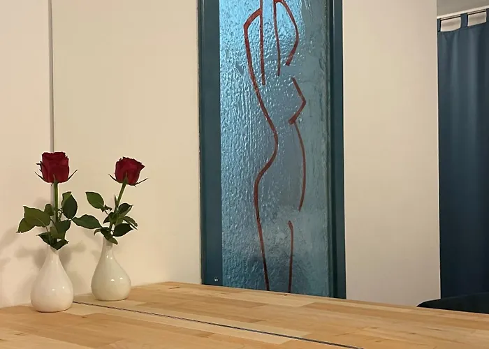 Madonca & Restaurant فندق نوفا جوريكا